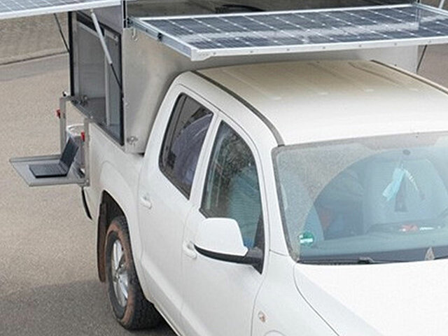 Ein Solarbetriebener Rettungswagen